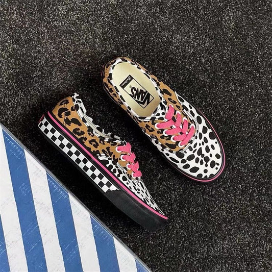 LEOPARD V A N S